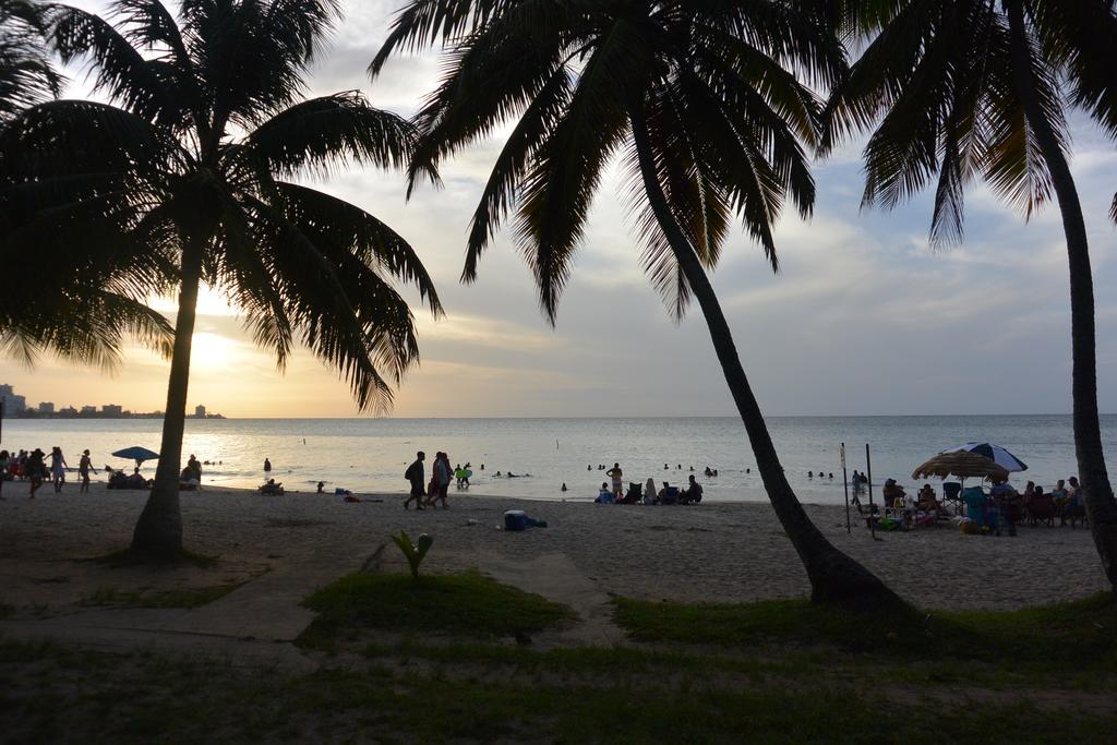 Cozy Beachfront Studio San Juan Luaran gambar